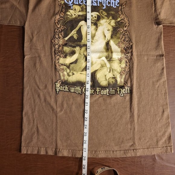 Vintage Queensryche "Back with One Foot in Hell" 2005 Tour Shirt Men's Medium - Picture 7 of 7